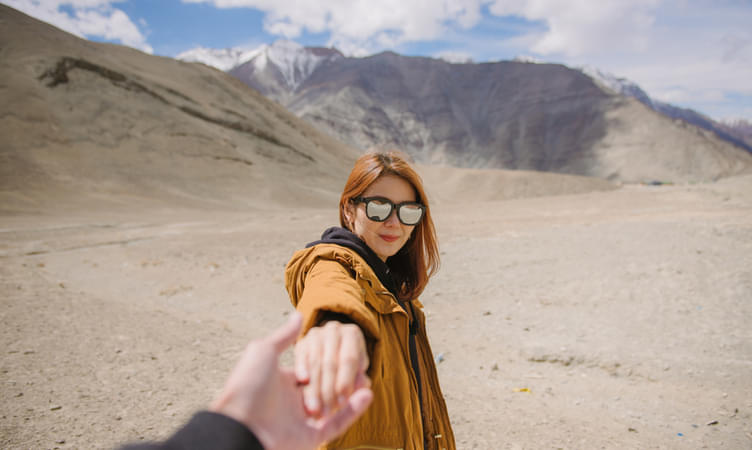 Leh Ladakh Honeymoon Package 2023 | Flat 18% off