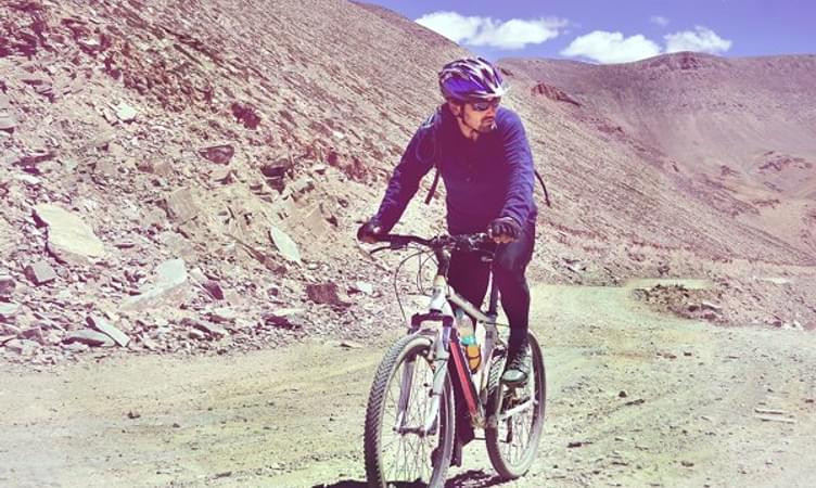 Cycling Tour From Manali To Leh