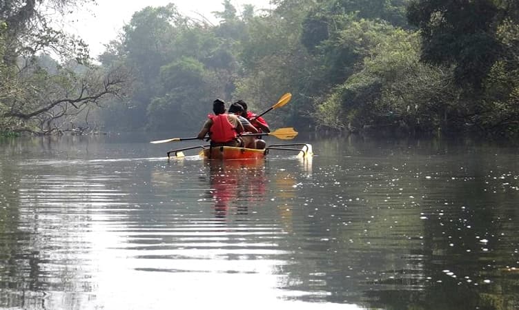 Kayaking in Coorg | Book @ ₹350 Only & Get Flat 22% off
