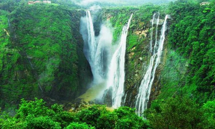 Muthyala Maduvu Waterfall - 39 km from Bangalore