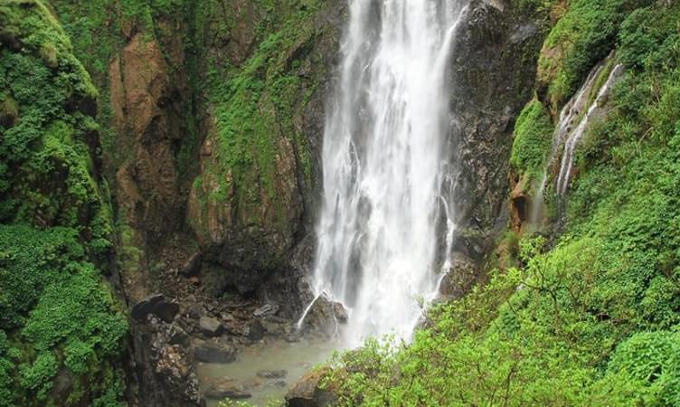 Dabbe Falls