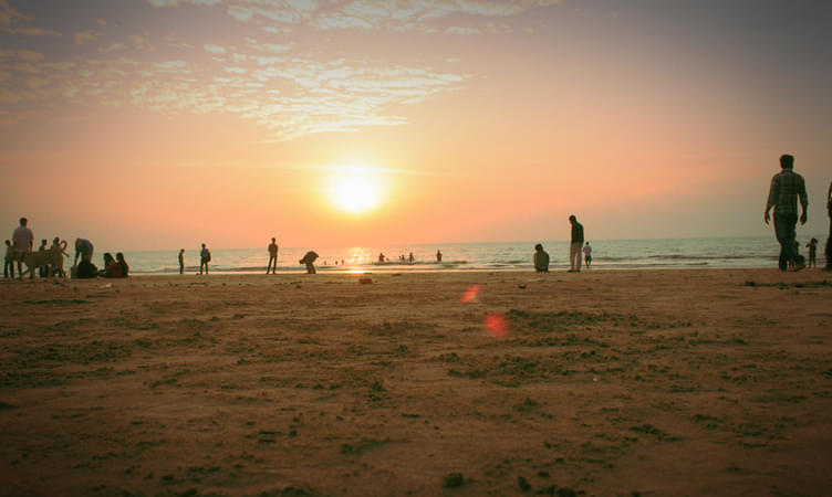 Juhu Beach (6 Km from Mumbai Airport)