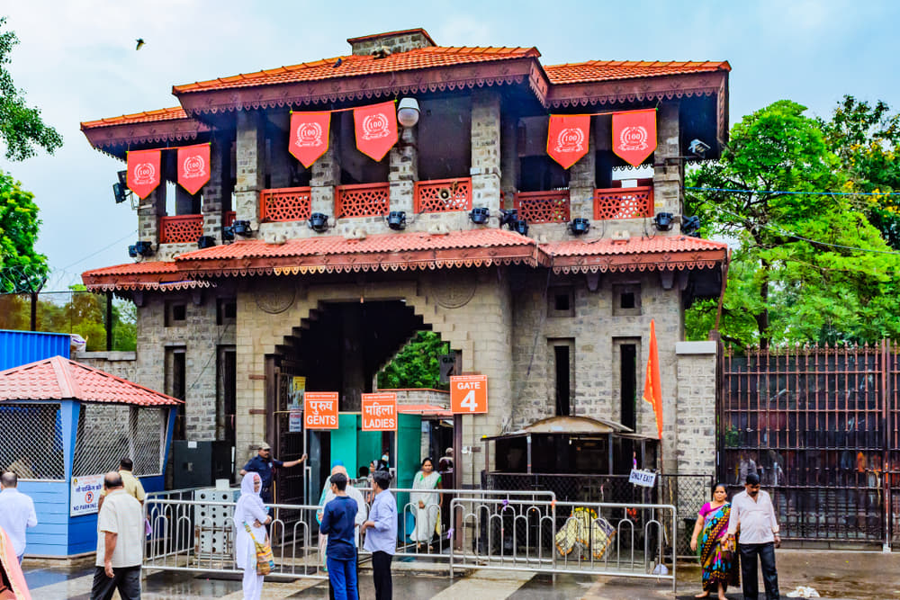 Shirdi (242 kms from Mumbai)