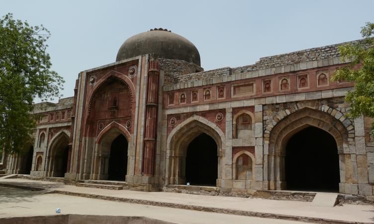 Jamali Kamli Mosque and Tomb