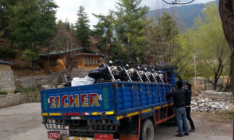 5 Days Biking Tour around Punakha Dzong