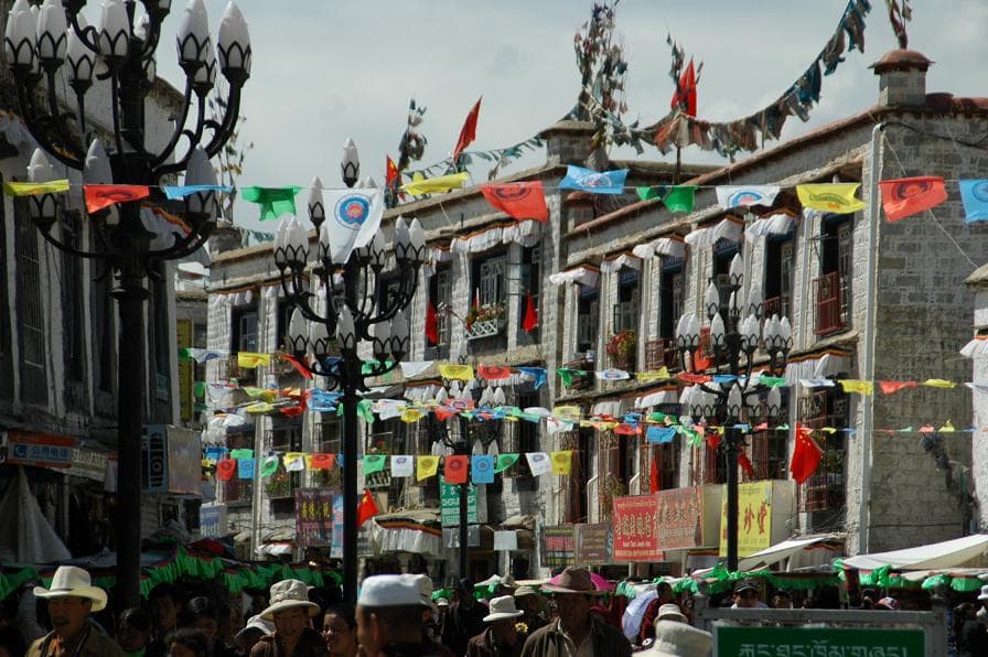 6 Days Tour of Lhasa City and Namtso Lake