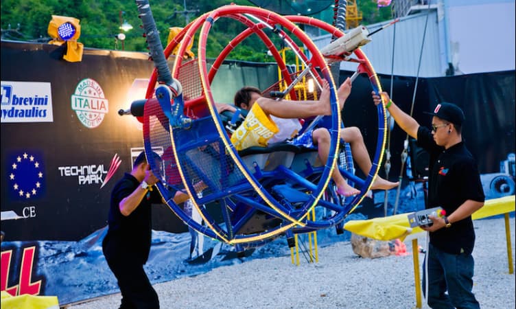 Rocket Ball in Pattaya