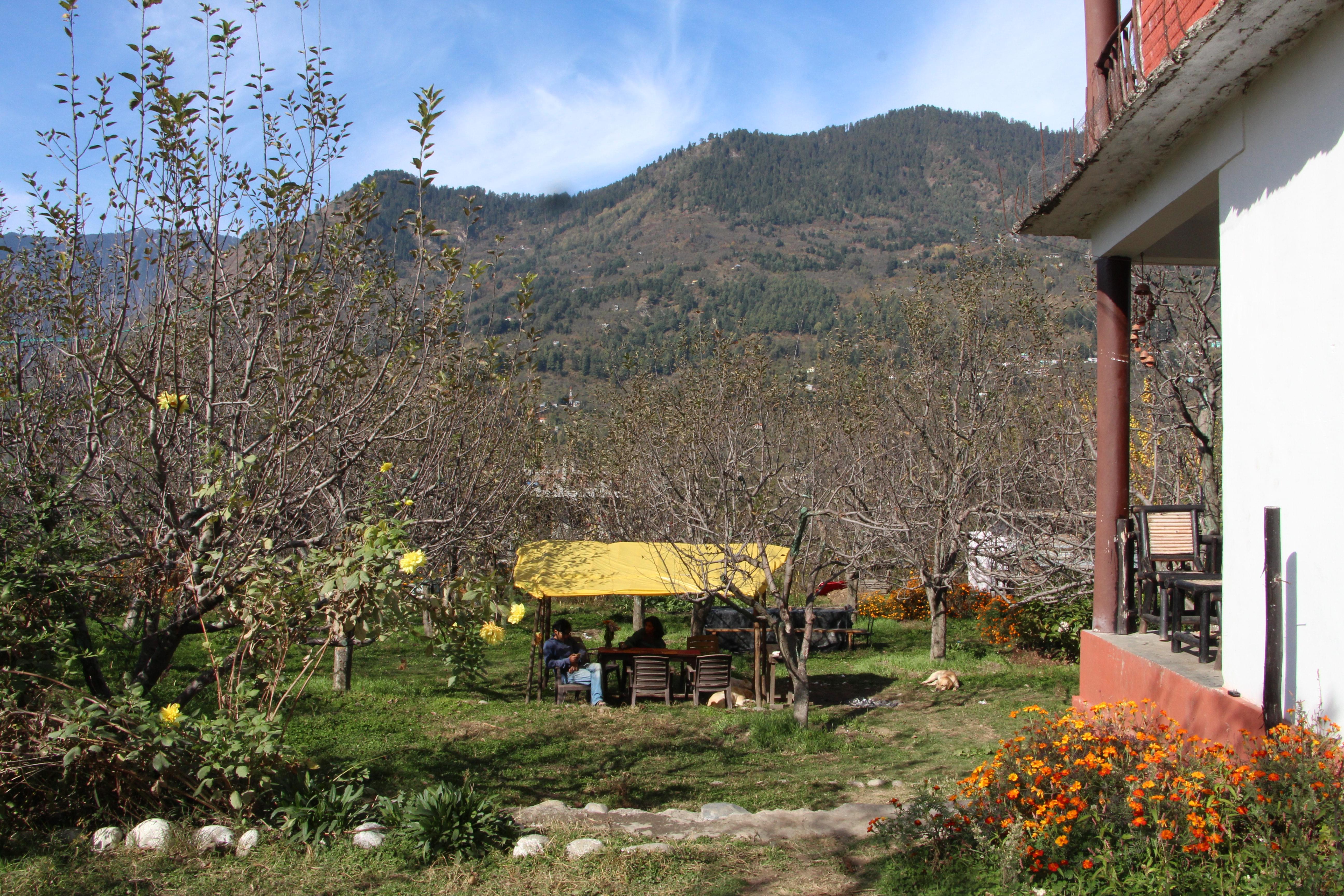 All Girls Trek to Bijli Mahadev Temple