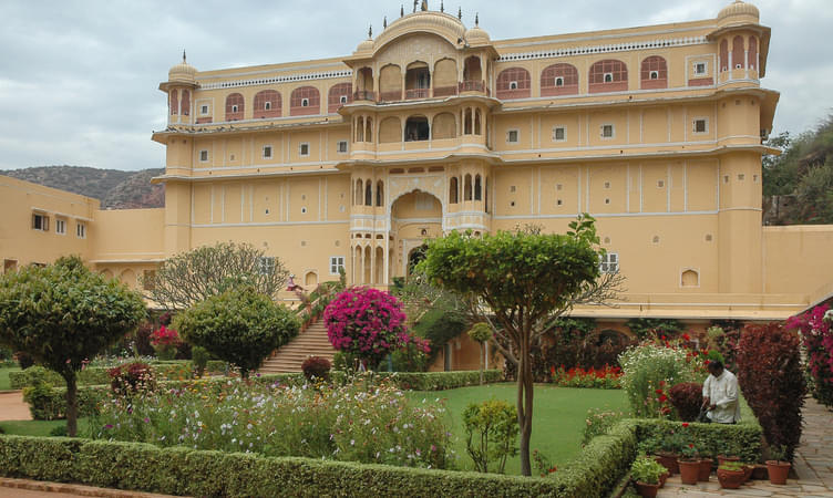 Day Trip to Samode from Jaipur Flat 18% off