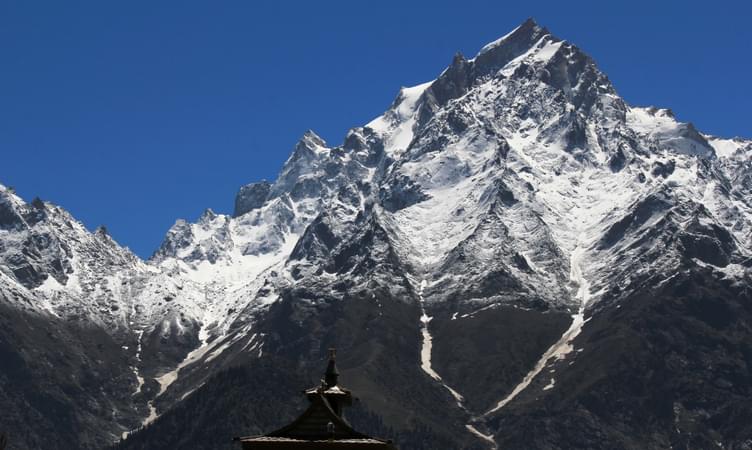 Chandratal Baralacha Trek in Himachal Pradesh