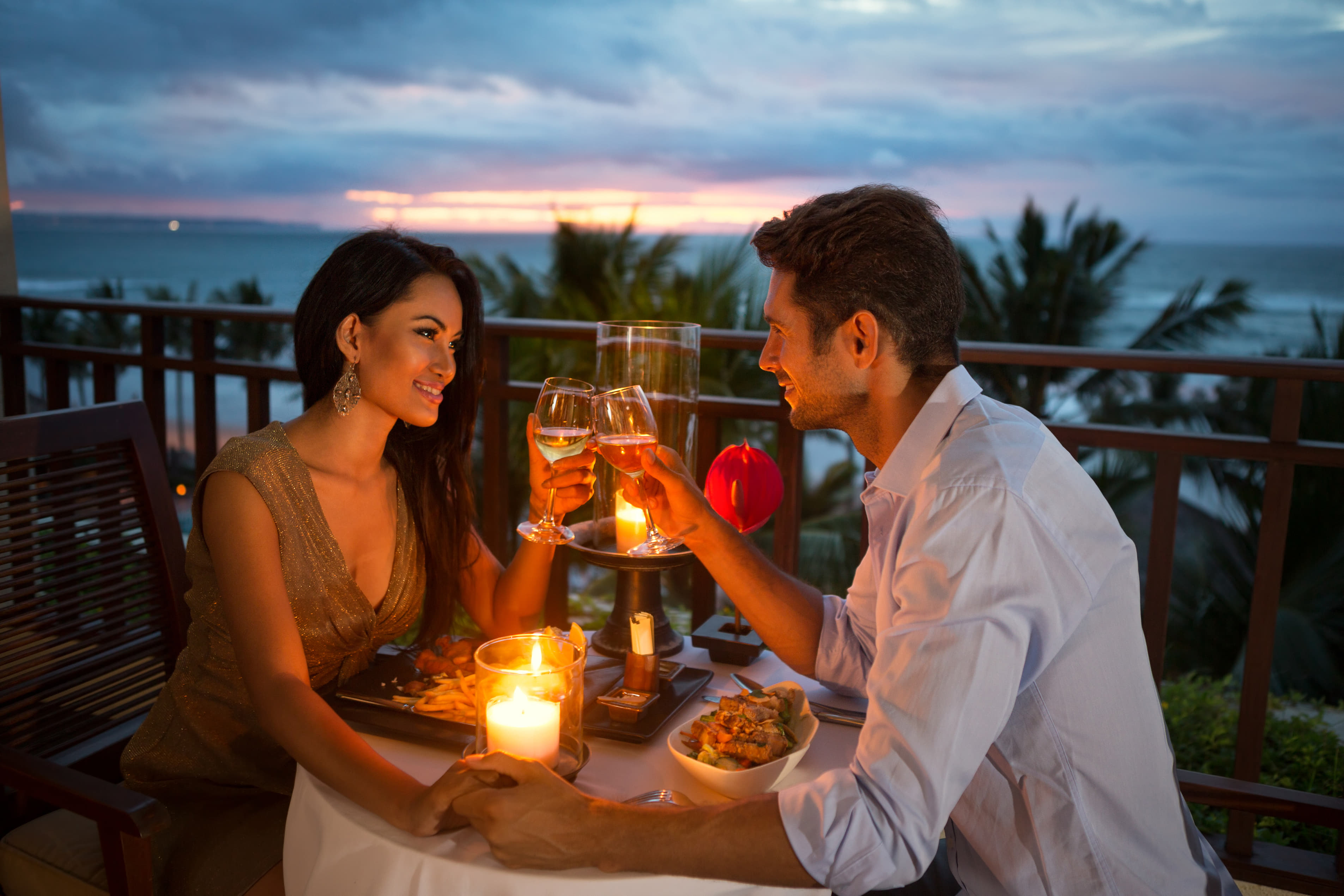 30 Romantic Restaurants in Singapore For A Lavish Dinner!