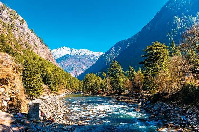 Picture Perfect Landscape from Parvati Valley in Kasol, Himachal Pradesh,  India. Took this on a mobile phone camera. : r/IndiaSpeaks