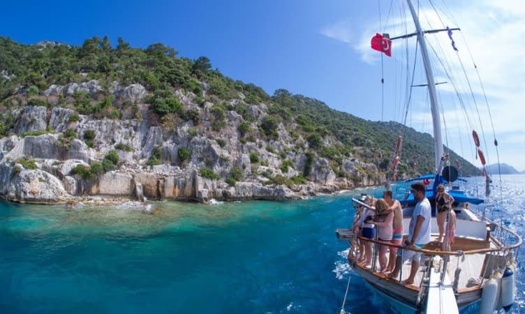 Gulet Cruise to Olympos - 4 Days