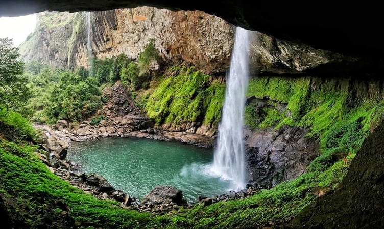 Devkund Trek, Bhira | Book Devkund Waterfall Trek & Save 31%