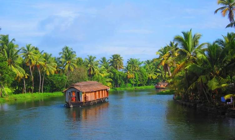 Backwater Excursions at  Alappuzha Beach