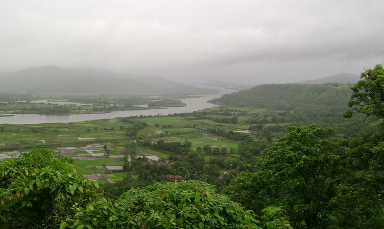 Chiplun (233 km from Pune)