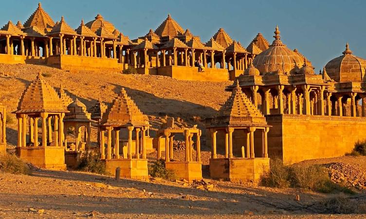 Jaisalmer (827 kms from Delhi)