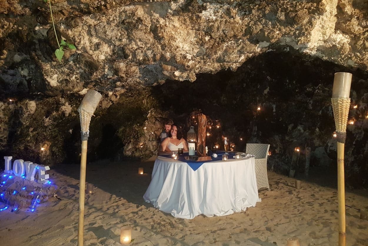 Dining In A Secret Cave - Samabe