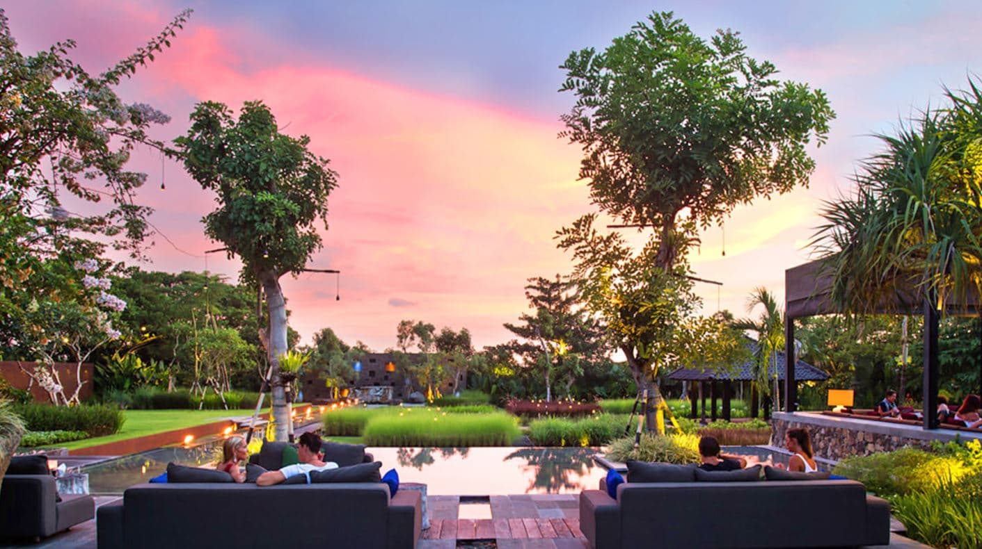 A Luxurious Afternoon Tea Date At Metis Bali