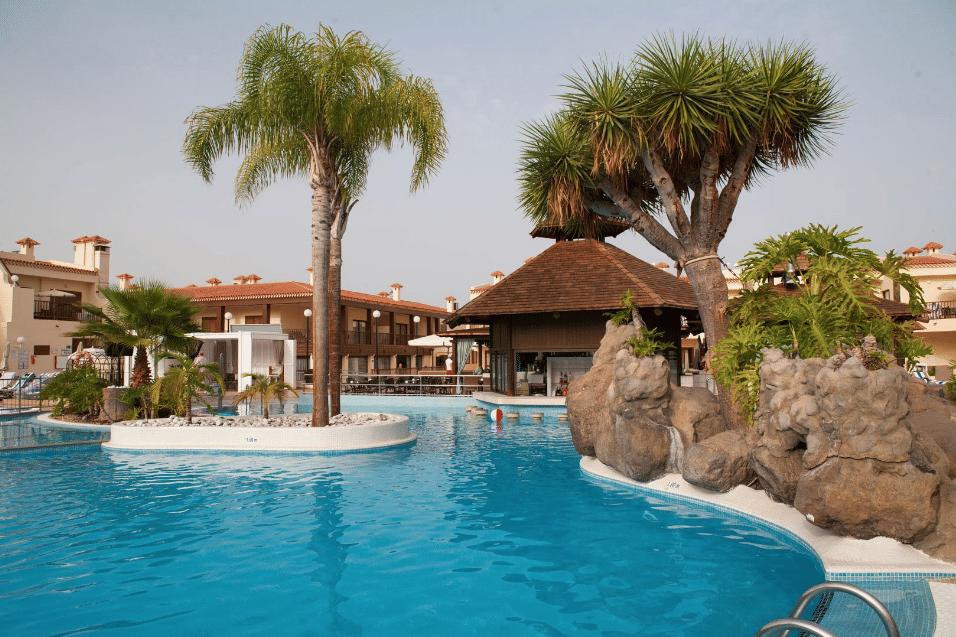 Royal Island Beach Club