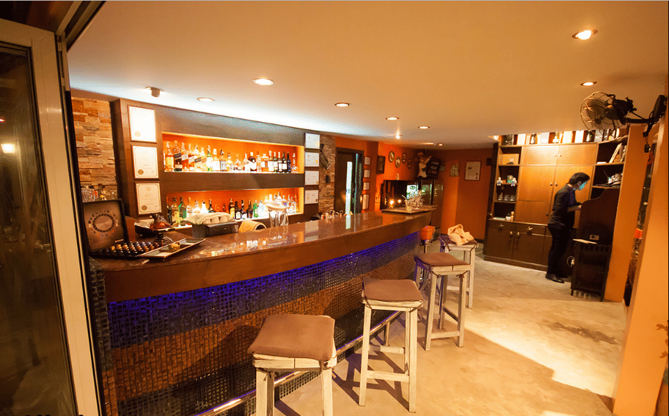 Ocean 11 Restaurant & Lounge