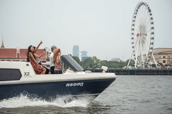 Explore Bangkok In Private Speedboat