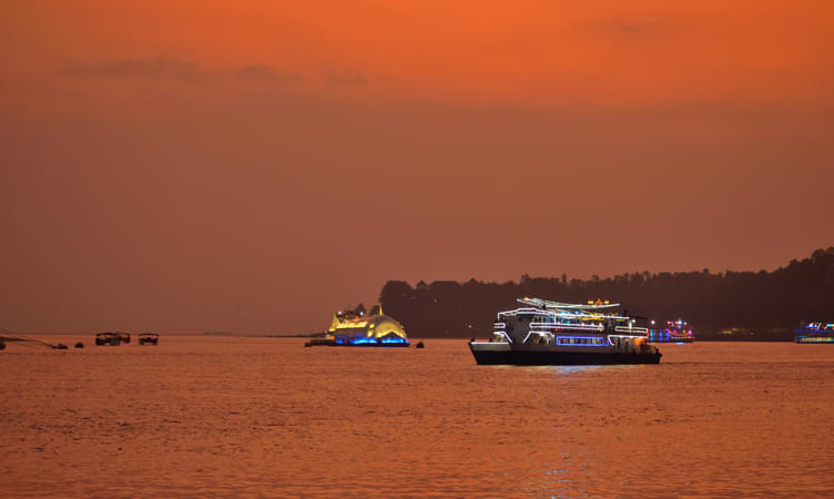 Mandovi River Cruise In Goa