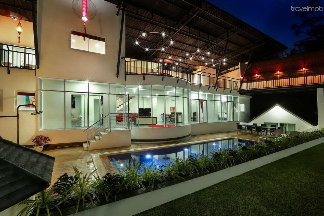 Super Spacious Nap Dau Villa with Nature’s Best Show, Chalong, Phuket 