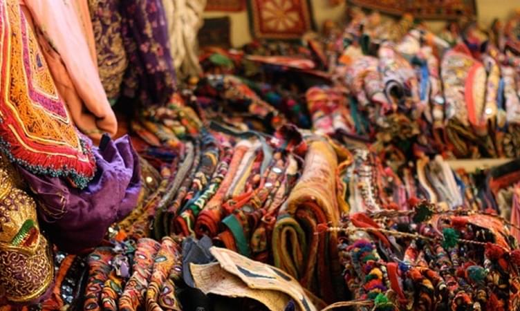 Do Traditional Shopping at Hathi Pol Bazaar