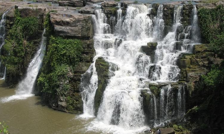 Seven Sister Water Falls