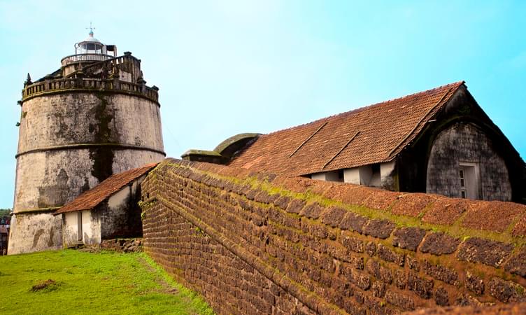Visit Fort Aguada