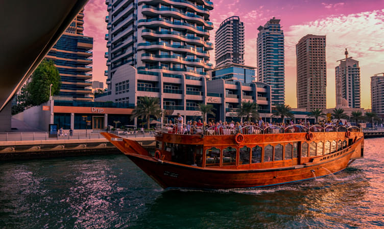 Dinner Cruise in Dubai Creek with Your Spouse