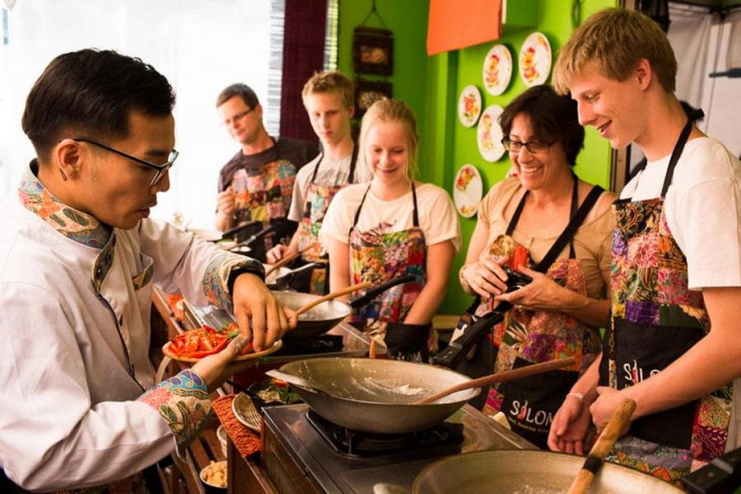 Take a Thai Cookery Lesson