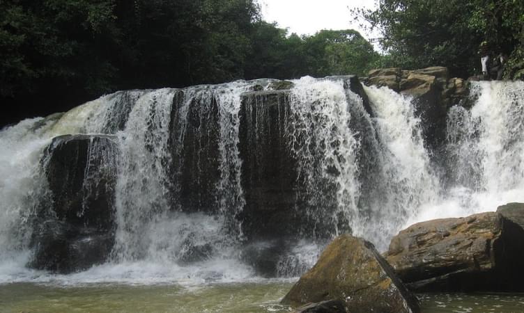 Get Delighted at Manjehalli Waterfalls