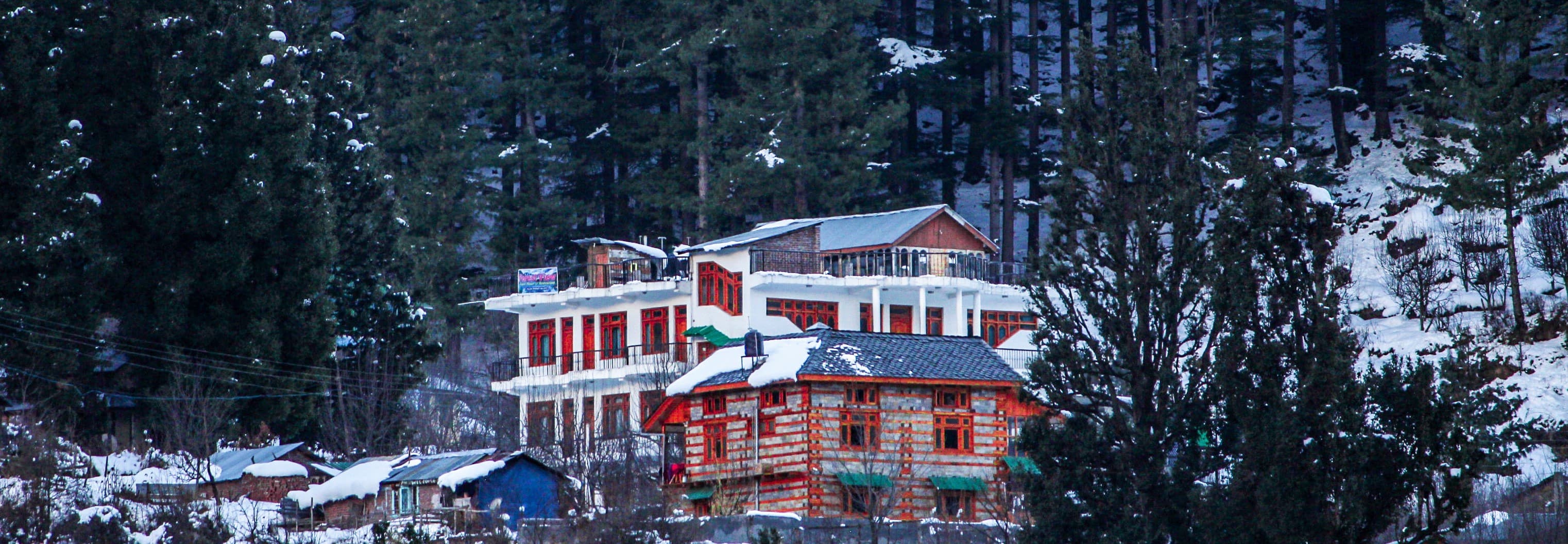 20 Resorts in Kasol: Upto 50% OFF on Kasol Resorts