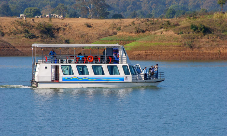 Enjoy Speed Boating, Paddle Boating and Bird Watching at Bargi Dam