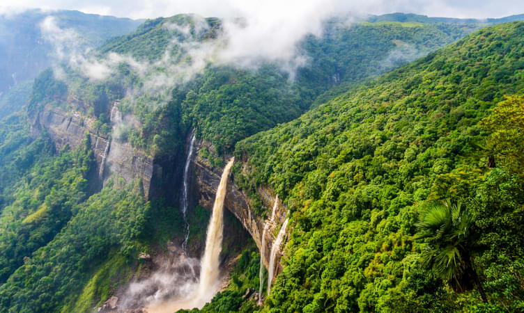 Witness the Nohkalikai Waterfalls