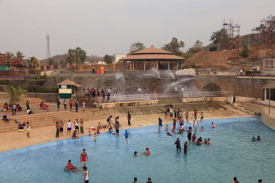 Shangrila Resort and Waterpark Mumbai Day Out, Flat 18% off