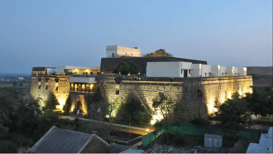 Day Out At Heritage Fort Hotel Flat 18% Off