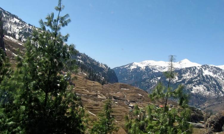  Solang Valley - 74.9 km from Kasol