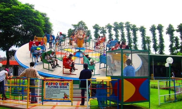 Have a Splashing Blast at Apno Ghar Water and Amusement Park