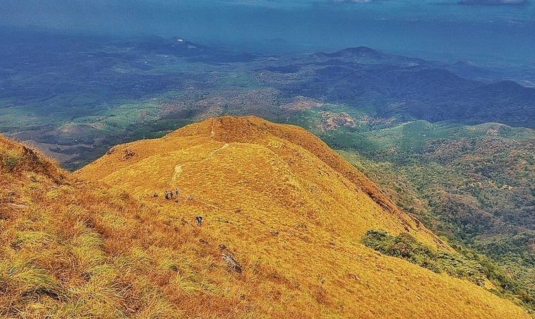 ponmudi route tourist places