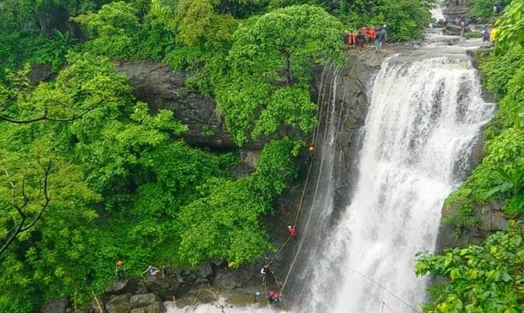 Bhivpuri Waterfalls (118 km from Pune)