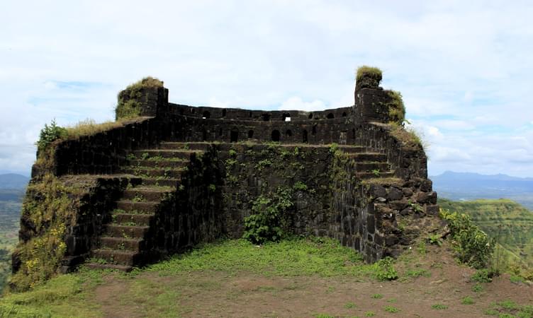 Rohida Fort (62 km from Pune)