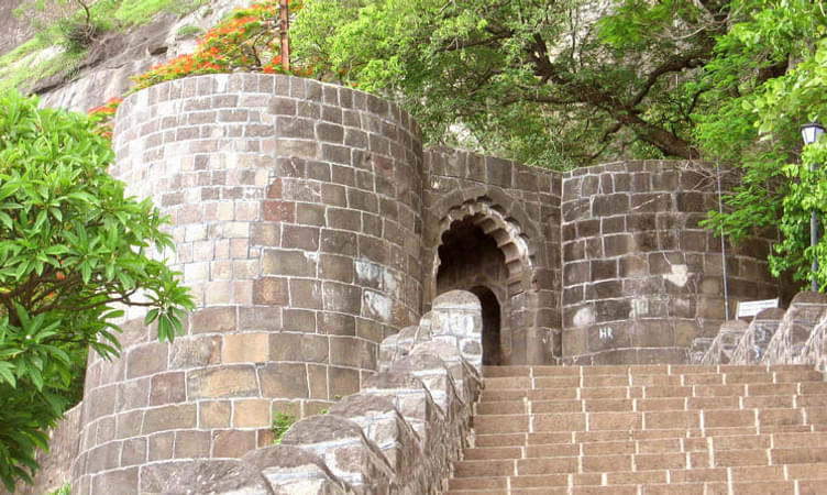 Shivneri Fort (93 Km from Pune)