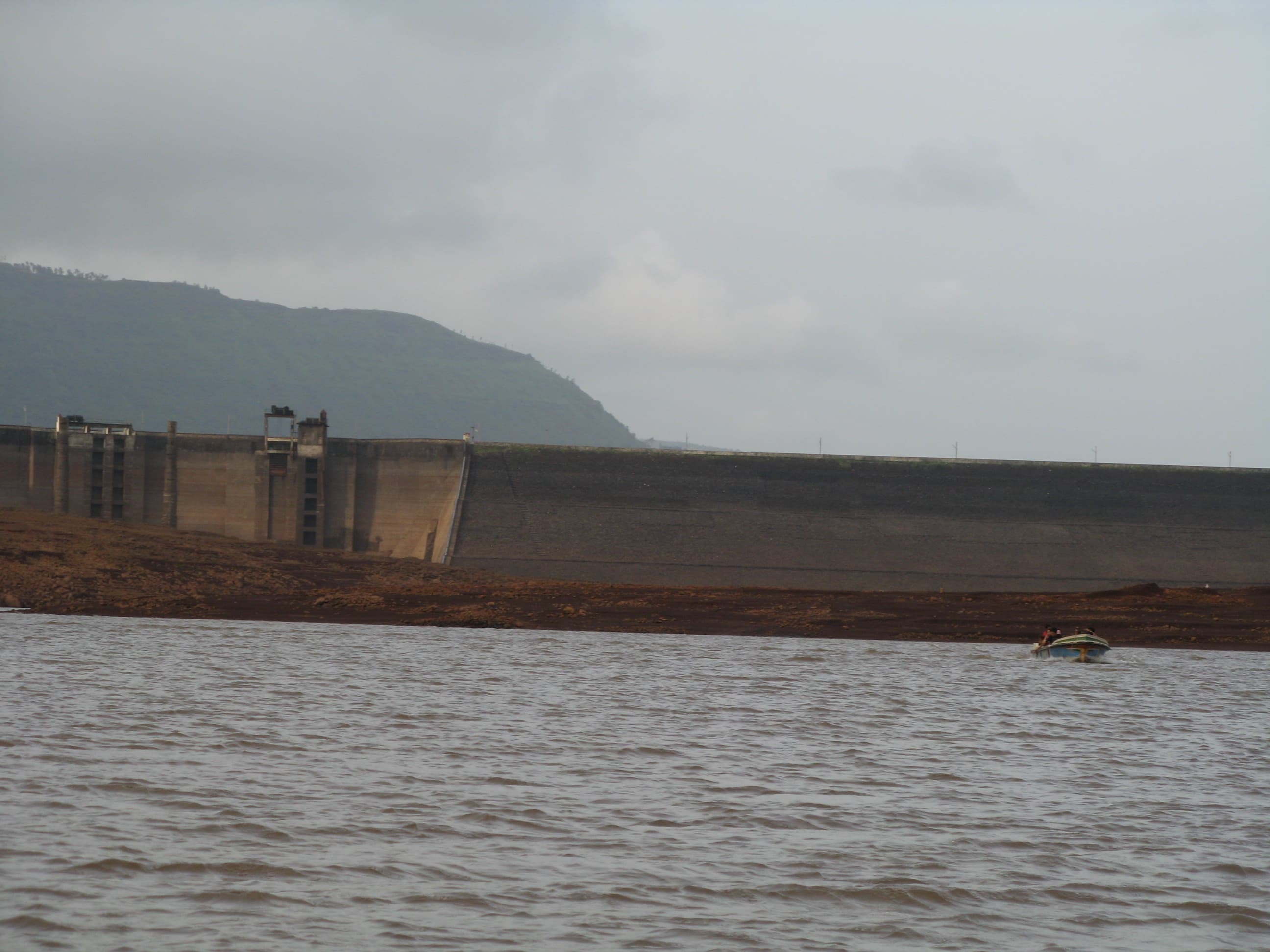 Panshet Dam (42 Km from Pune)