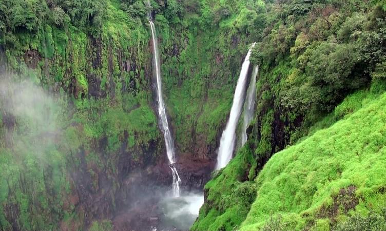 Thosegar Falls (138 Km from Pune)
