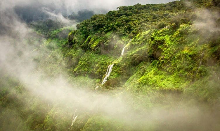 25 Best Places to Visit in Monsoon in Maharashtra - {{year}} (Photos)