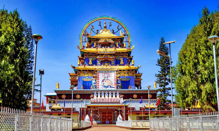 Namdroling Nyingmapa Monastery (Golden Temple)