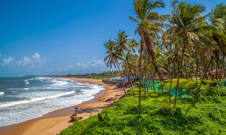 Goa (445 km from Pune)